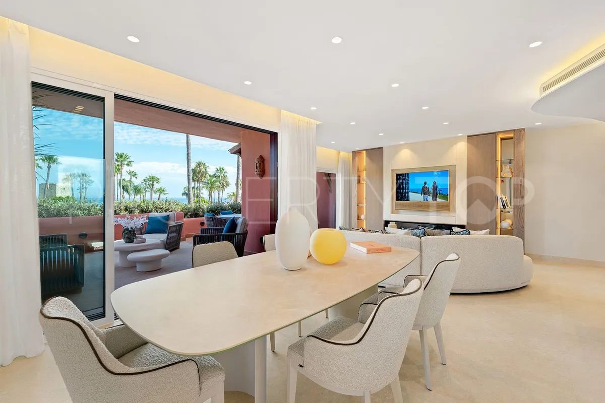 Apartment with 3 bedrooms for sale in New Golden Mile