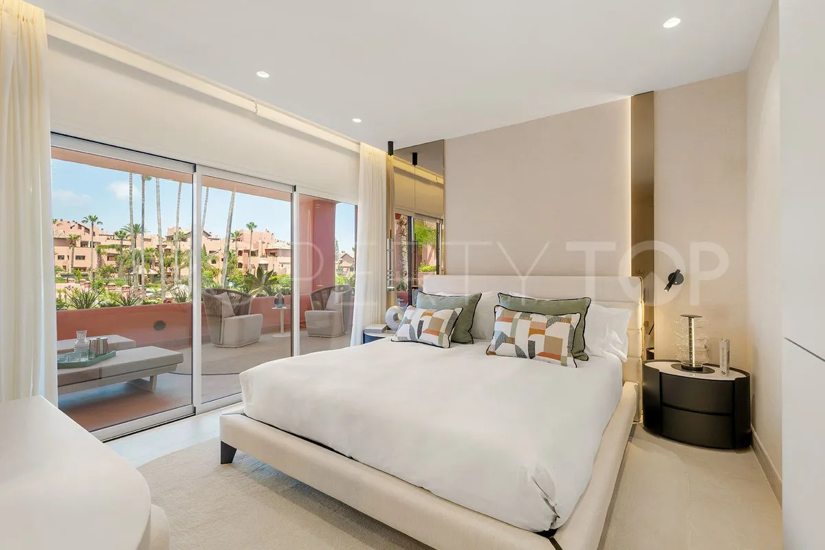 Apartment with 3 bedrooms for sale in New Golden Mile