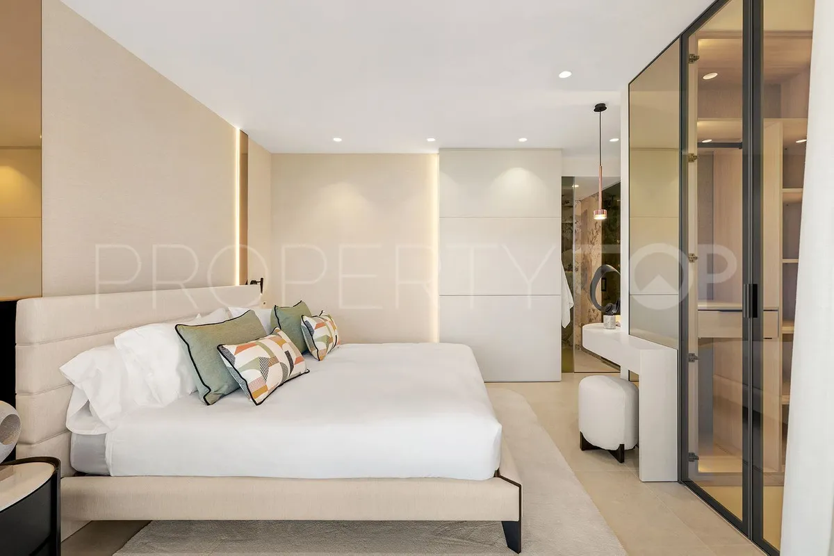 Apartment with 3 bedrooms for sale in New Golden Mile