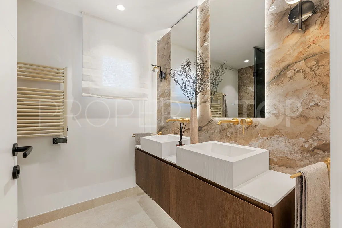 Apartment with 3 bedrooms for sale in New Golden Mile