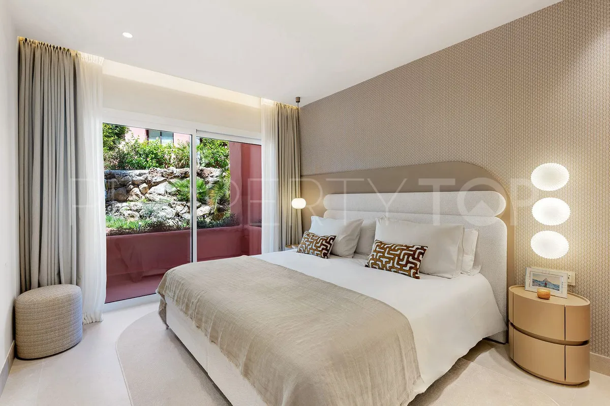 For sale New Golden Mile ground floor apartment with 3 bedrooms