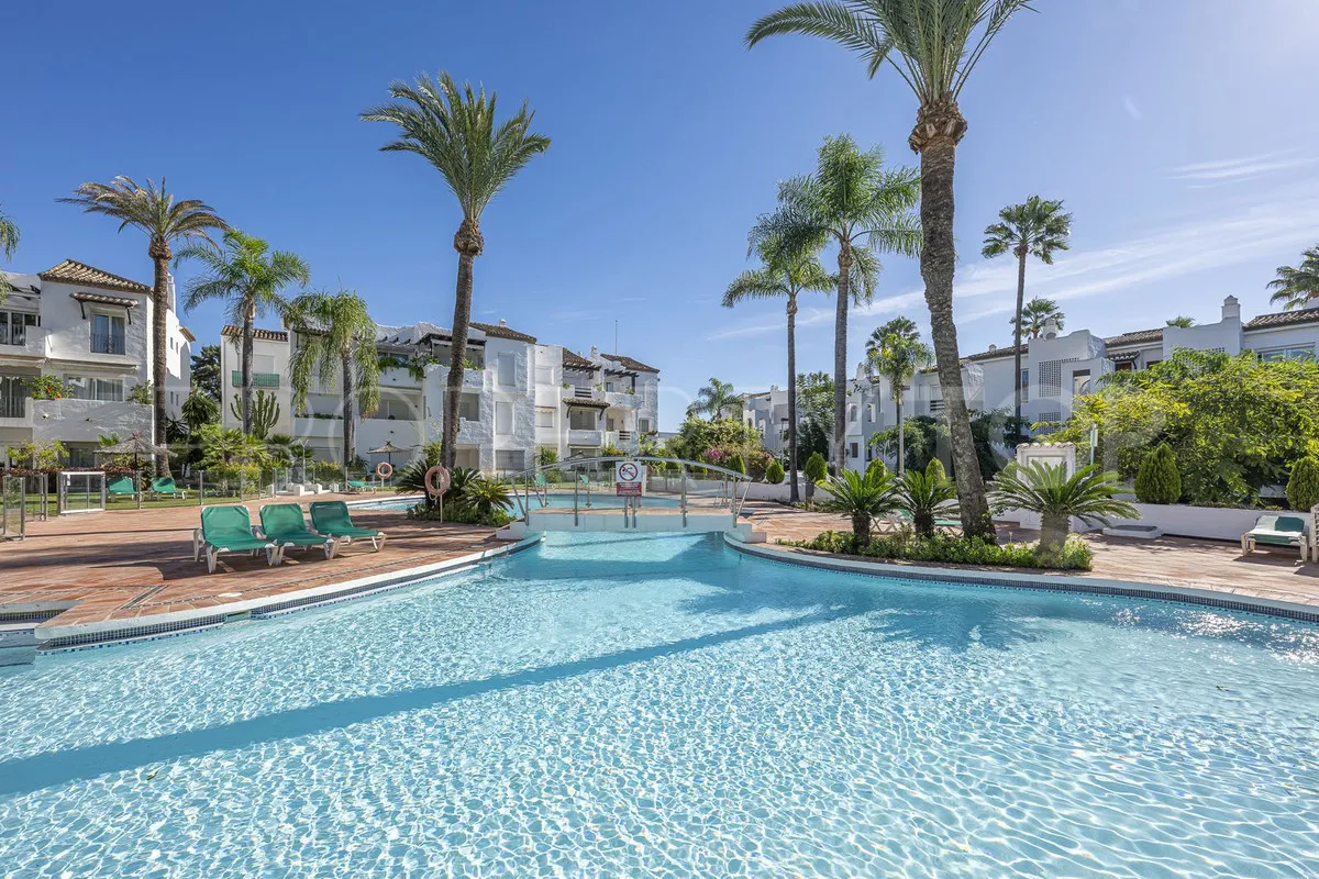 Apartamento planta baja en venta en Costalita
