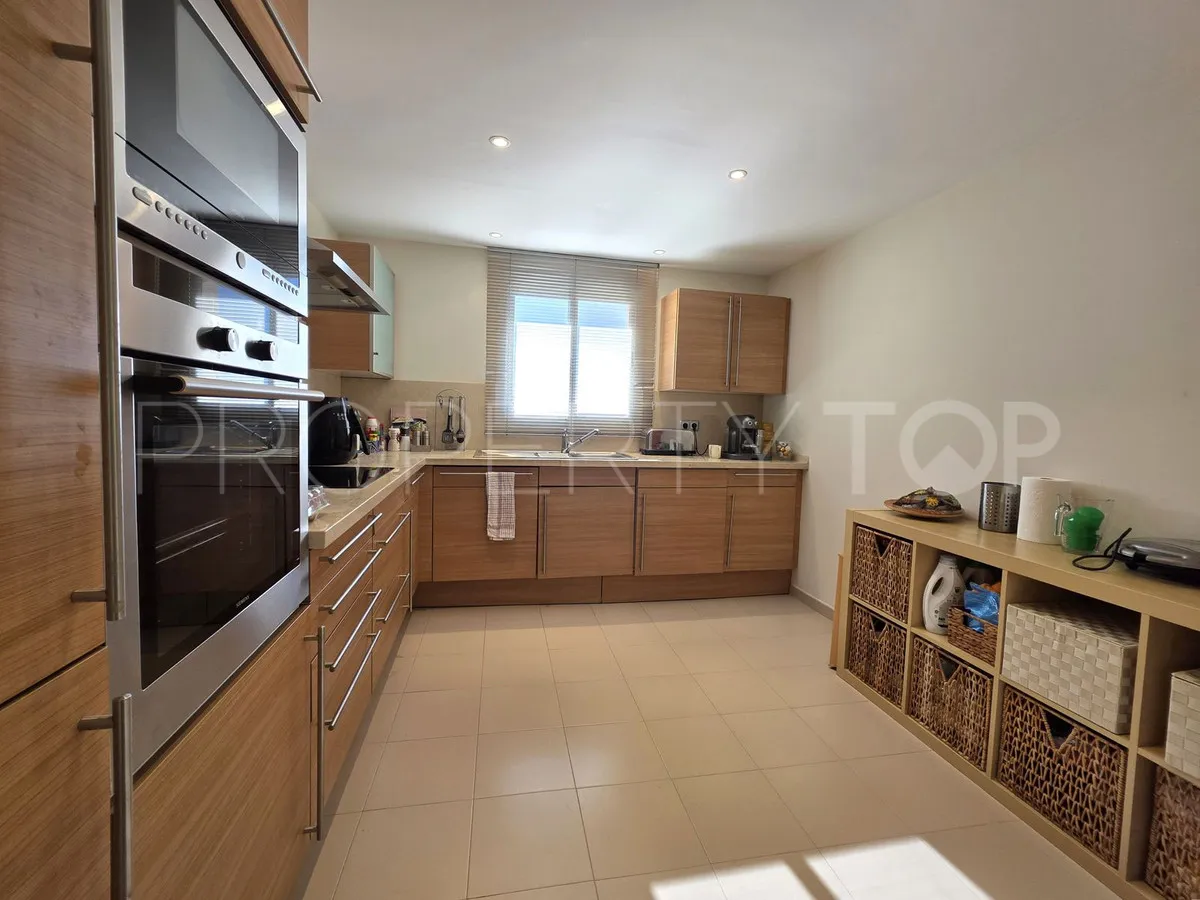 Comprar apartamento de 2 dormitorios en Atalaya