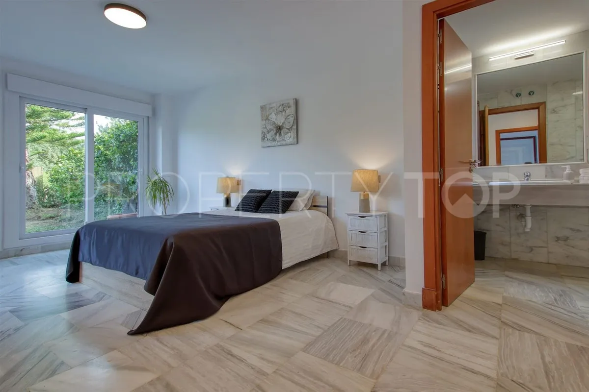 Villa in Benahavis for sale