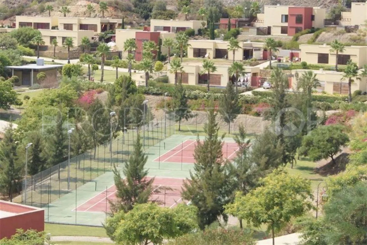 Villa in Benahavis for sale