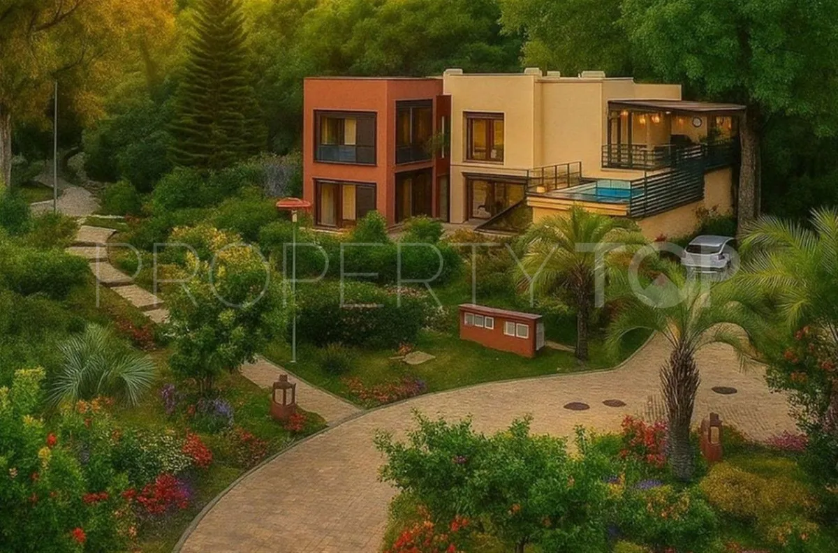Villa in Benahavis for sale