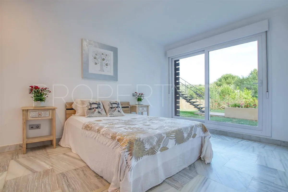 Villa in Benahavis for sale