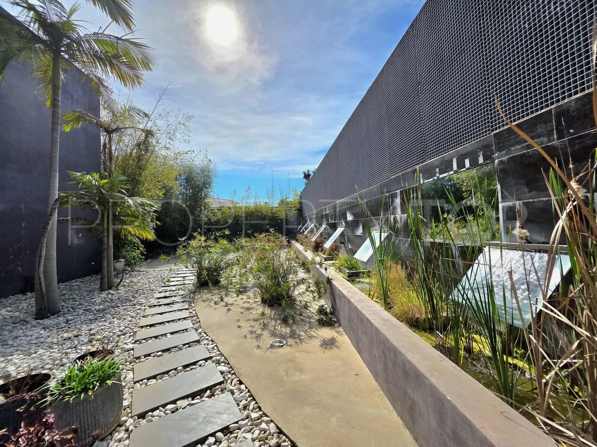 Villa en venta en El Paraiso de 5 dormitorios