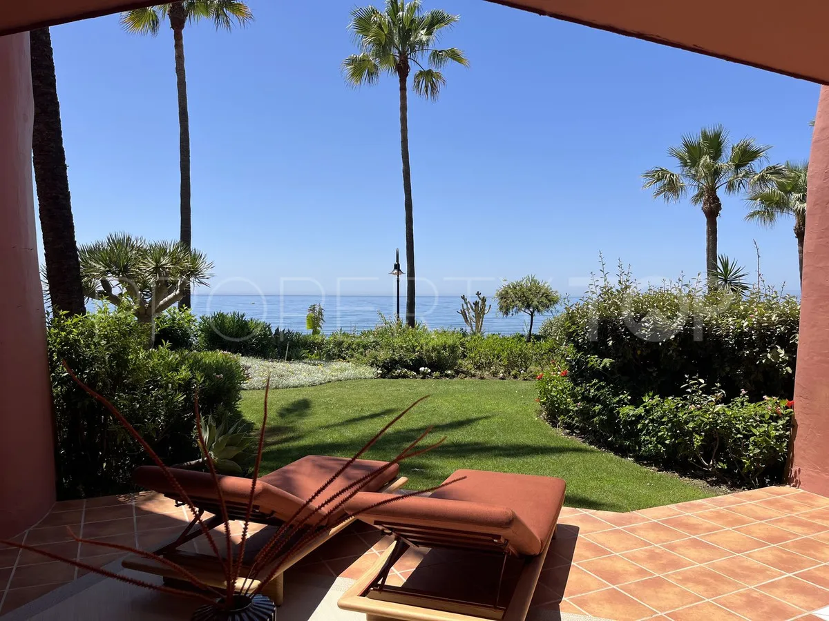 Apartamento planta baja en venta en New Golden Mile
