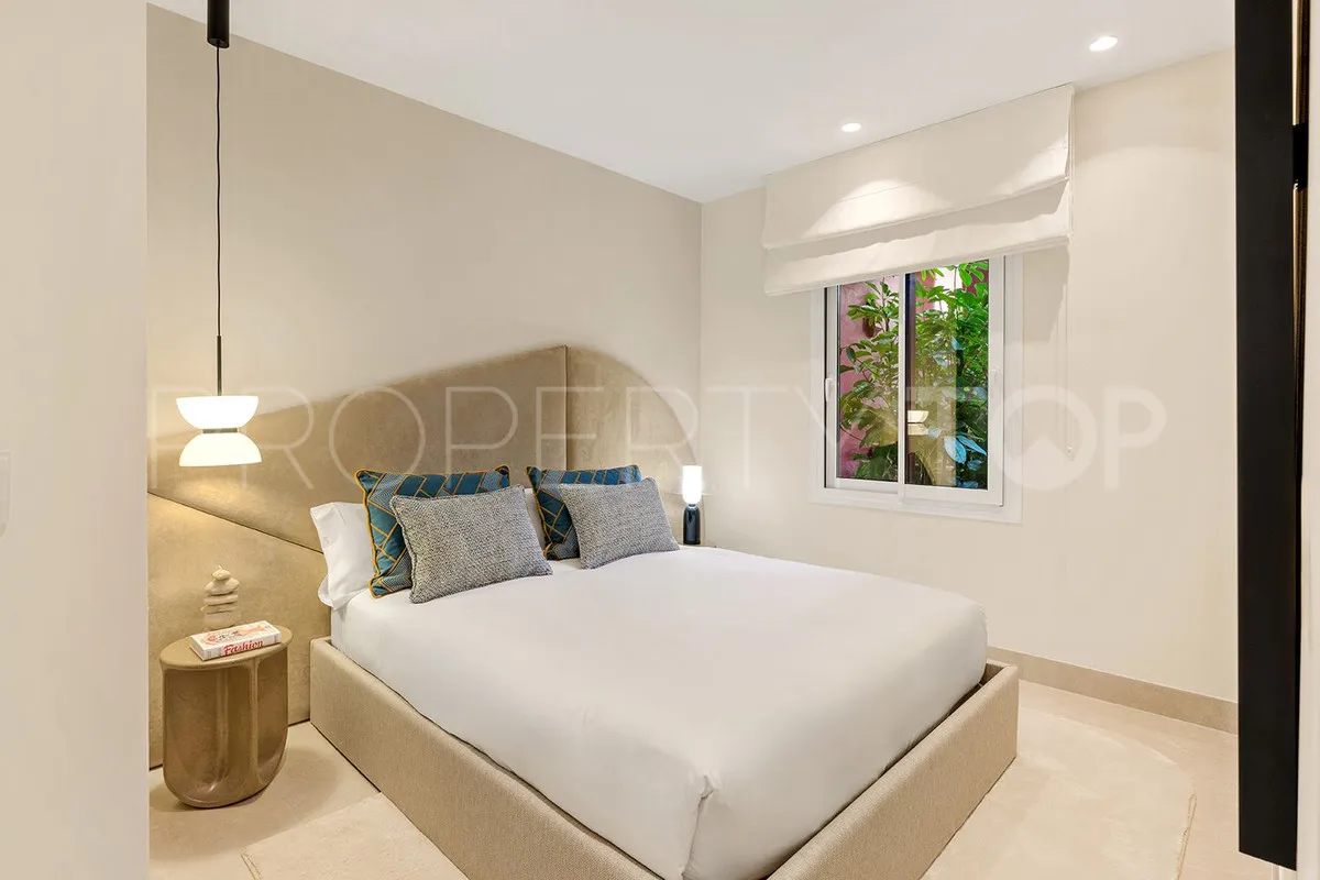 Apartamento planta baja en venta en New Golden Mile
