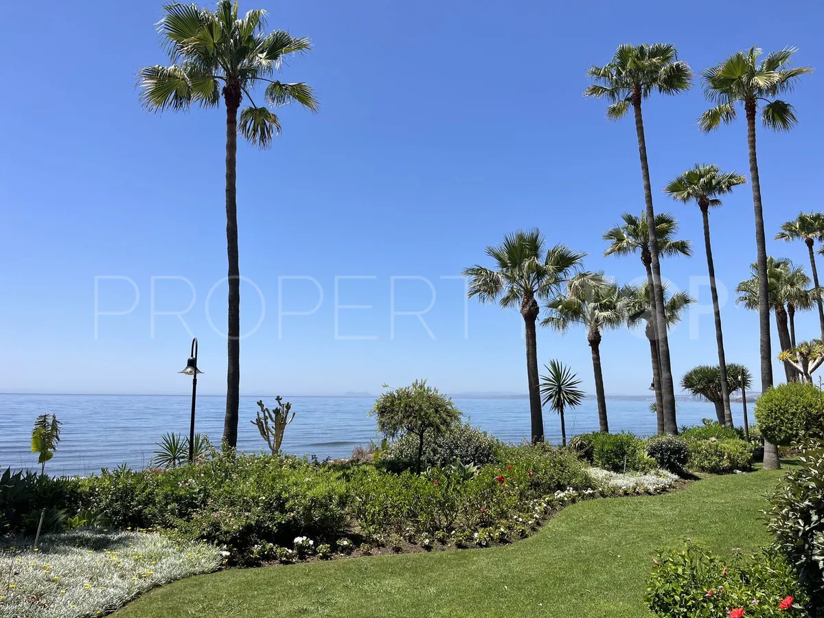 Apartamento planta baja en venta en New Golden Mile