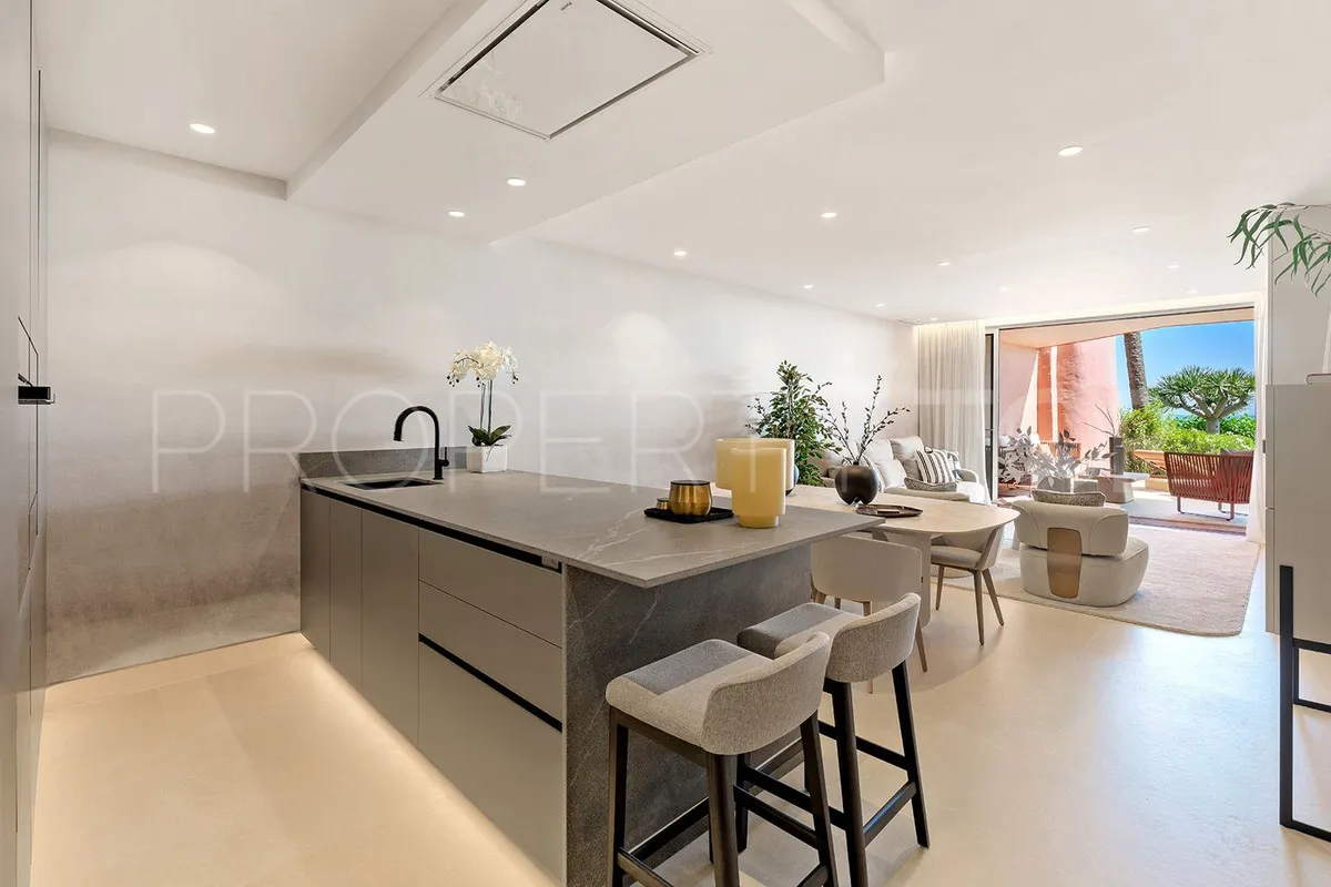 Apartamento planta baja en venta en New Golden Mile