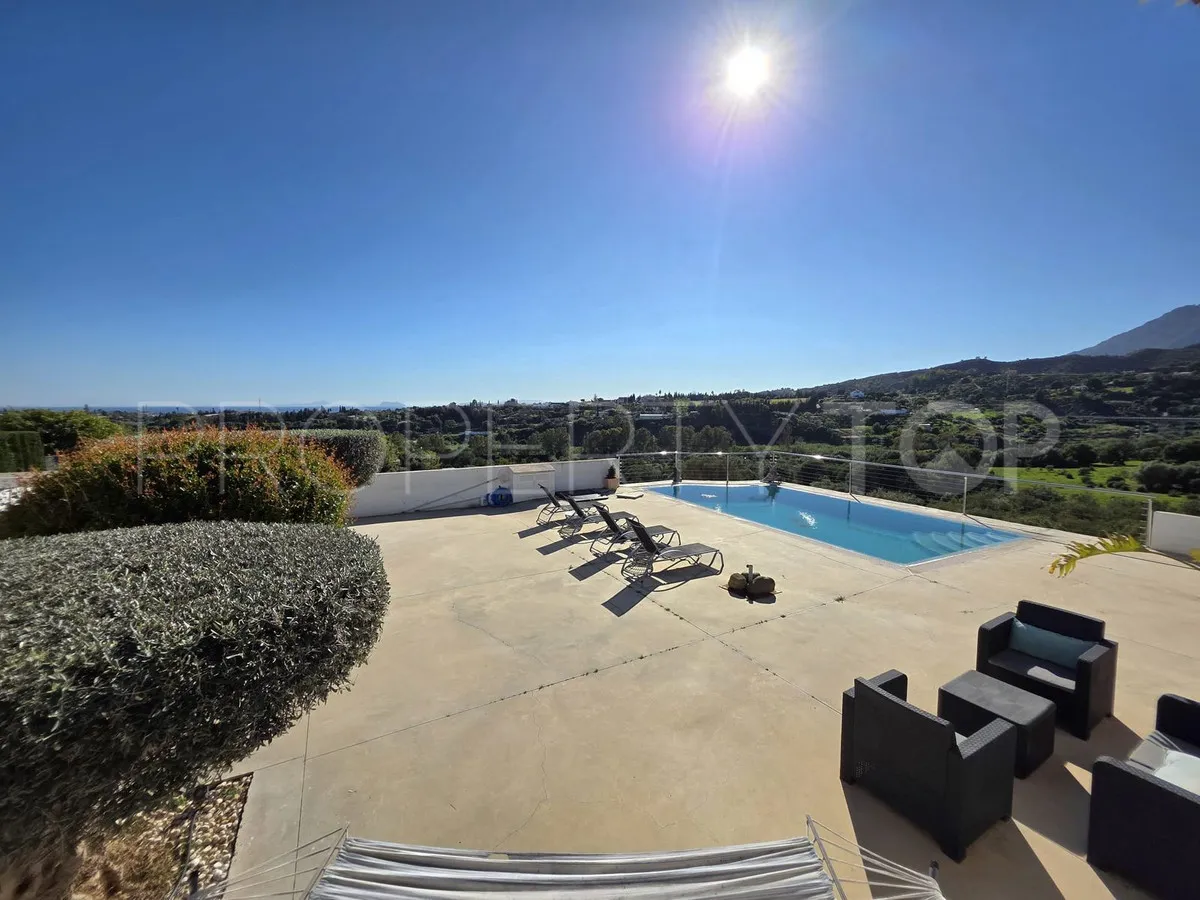 Puerto Romano villa for sale