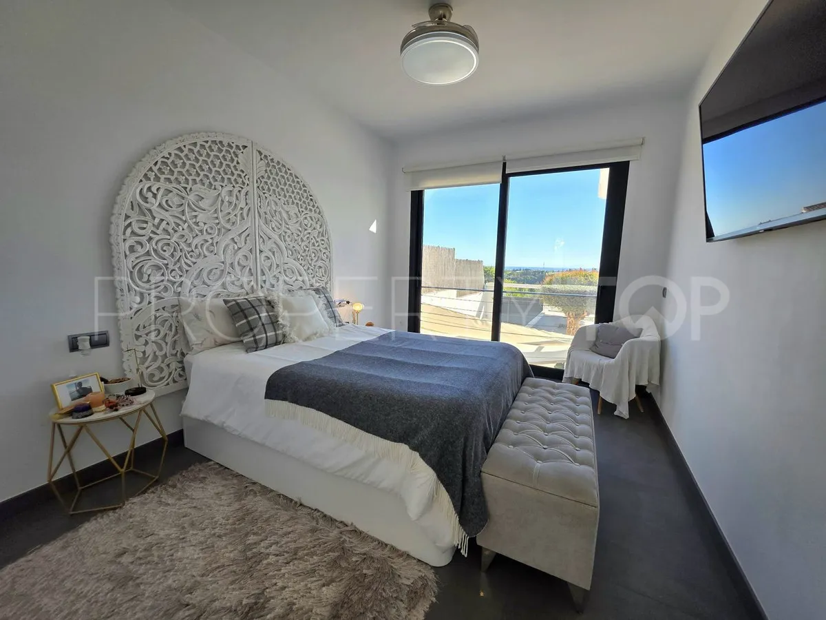Puerto Romano villa for sale