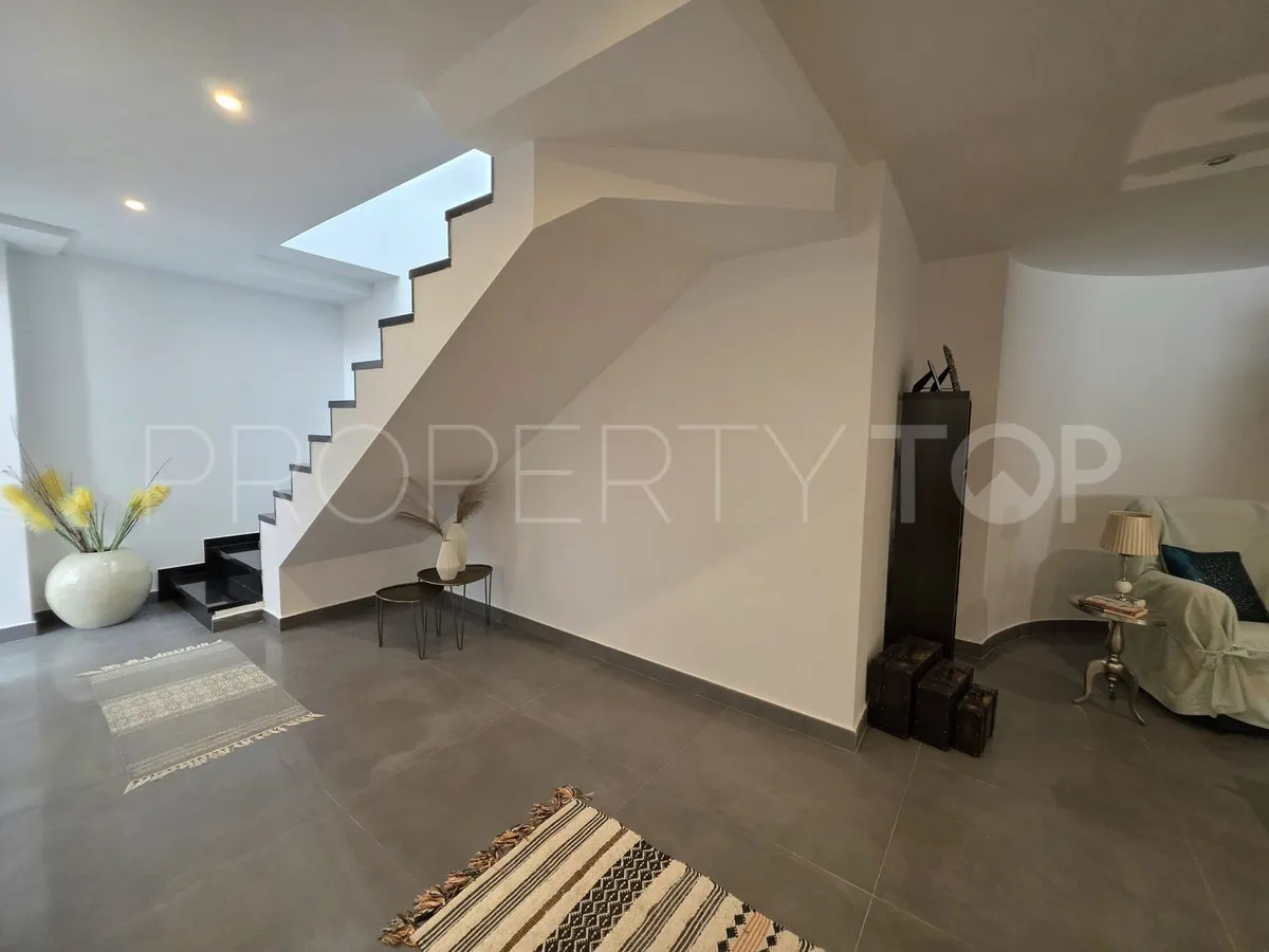 Puerto Romano villa for sale