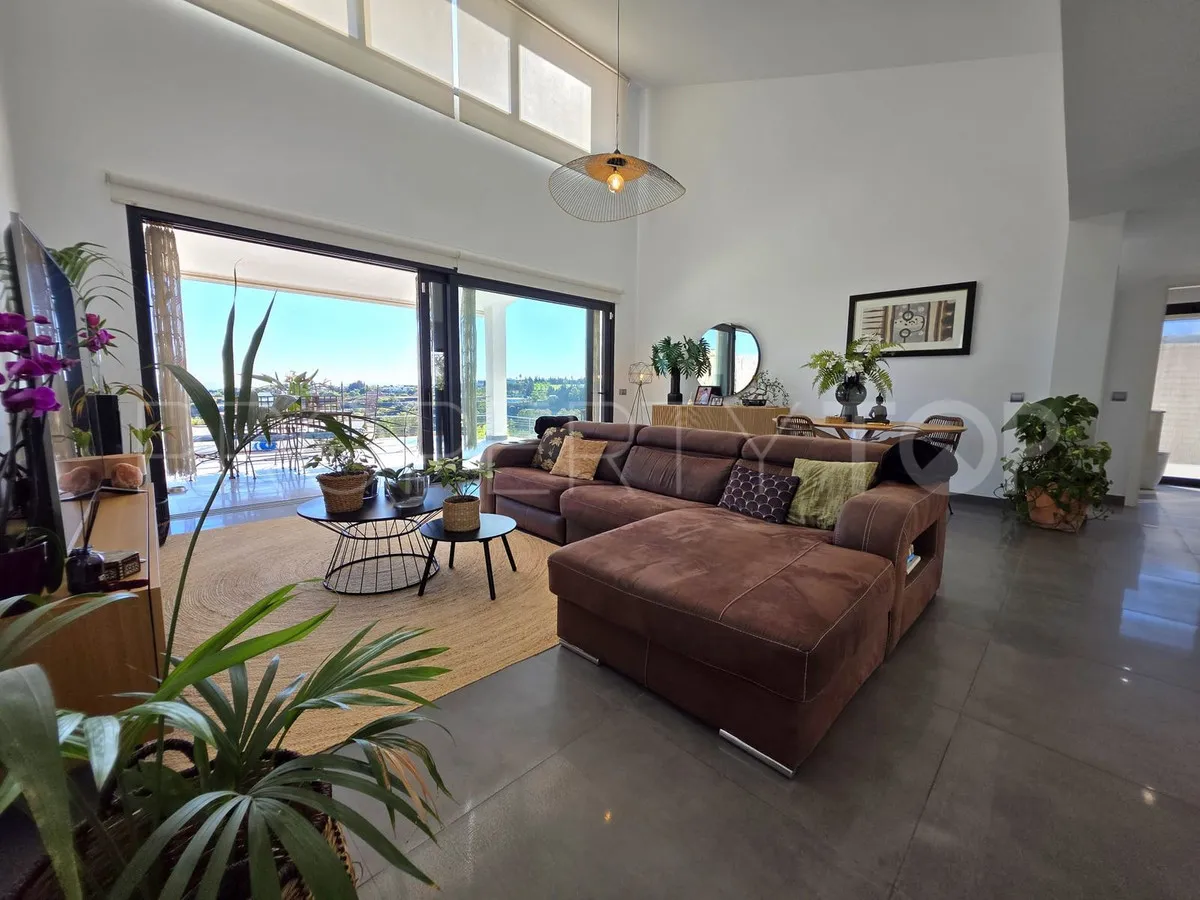 Puerto Romano villa for sale