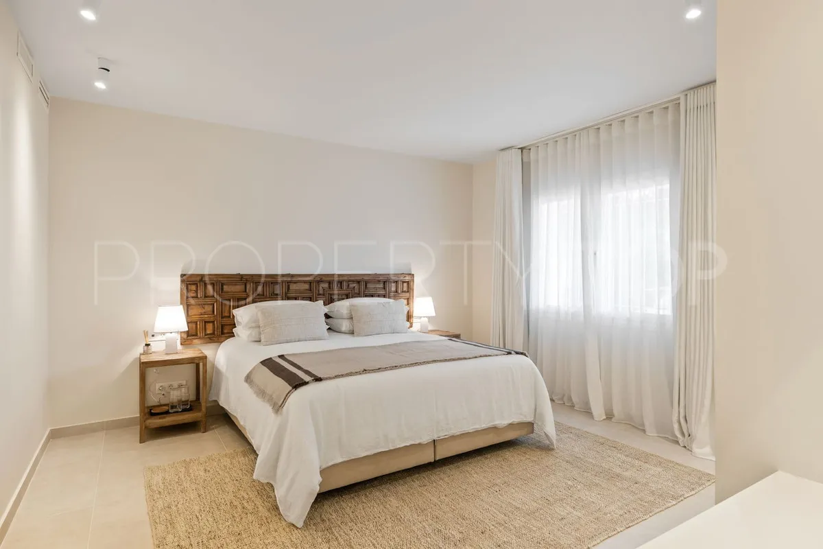 Villa en venta en Hacienda las Chapas con 3 dormitorios