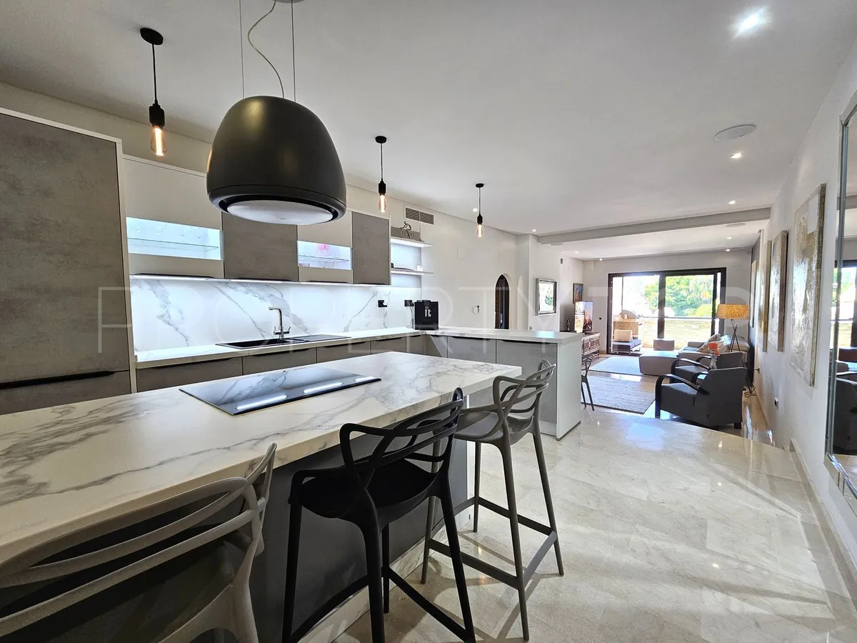 Apartamento a la venta en Marbella - Puerto Banus