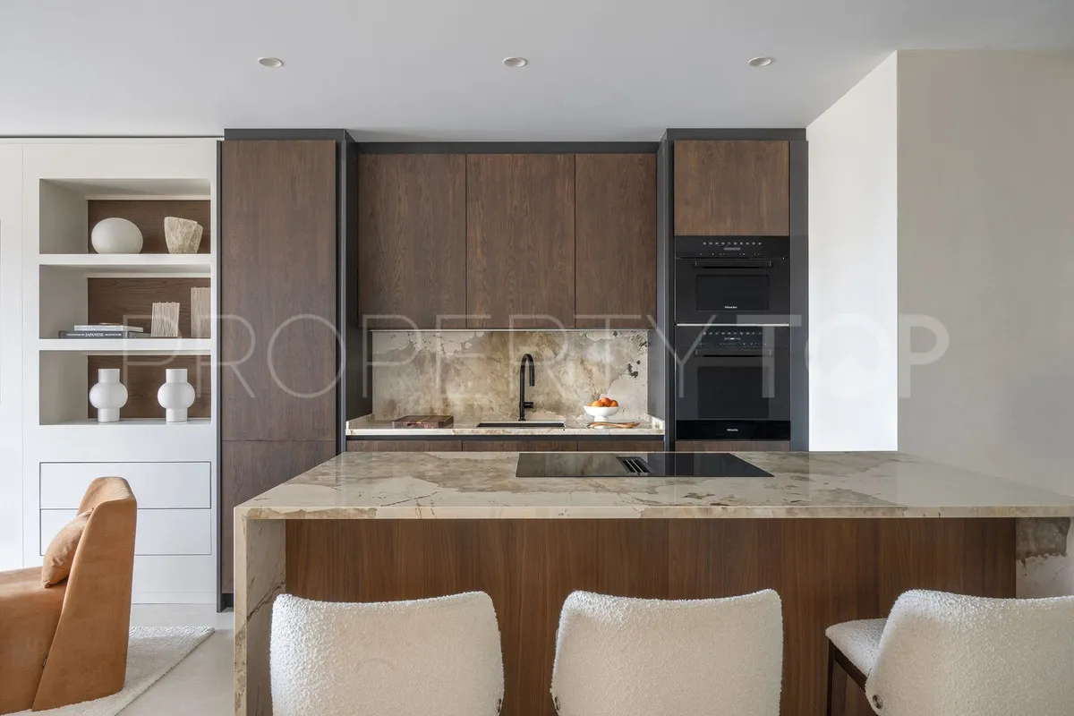 For sale apartment in New Golden Mile