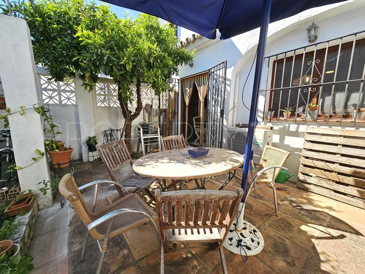 For sale 3 bedrooms town house in Benahavis
