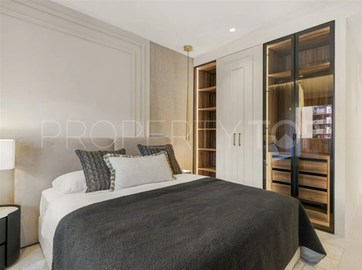 3 bedrooms New Golden Mile duplex penthouse for sale