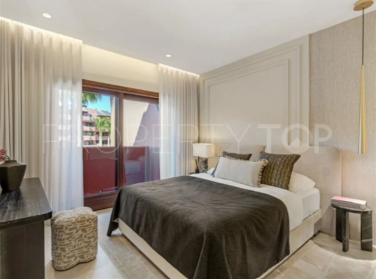 3 bedrooms New Golden Mile duplex penthouse for sale