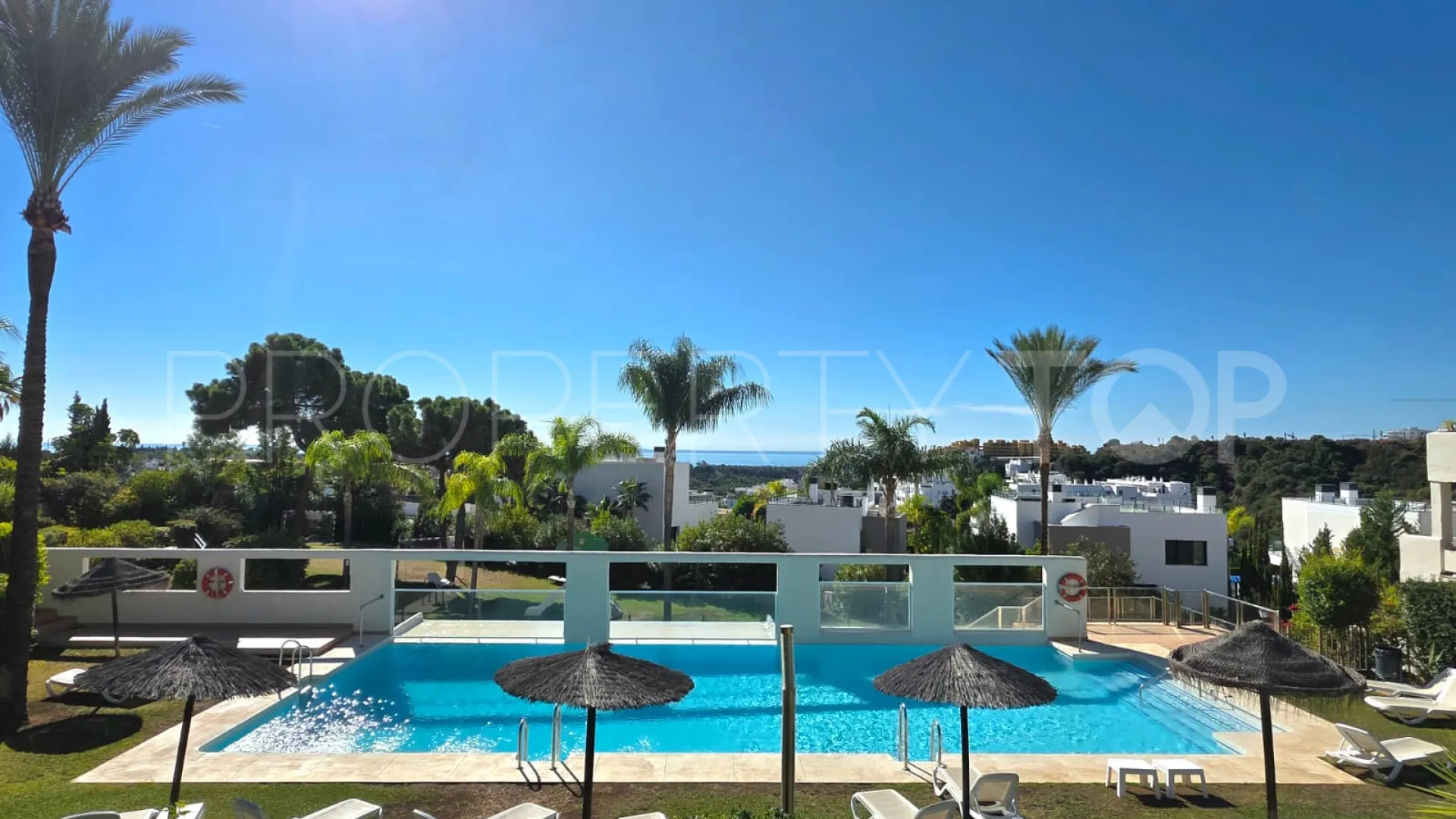 For sale apartment in La Resina Golf