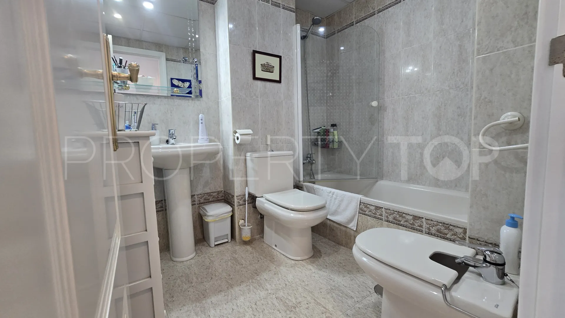 El Faro 2 bedrooms flat for sale