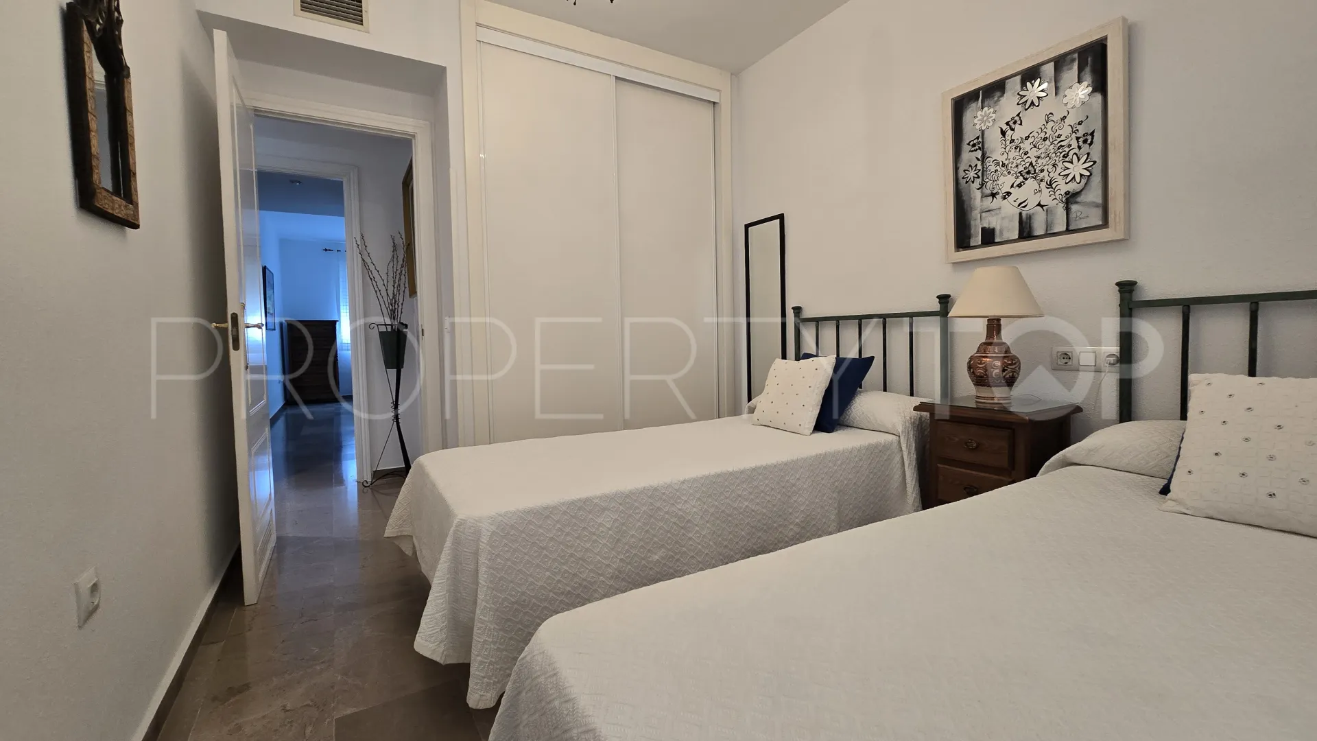 El Faro 2 bedrooms flat for sale