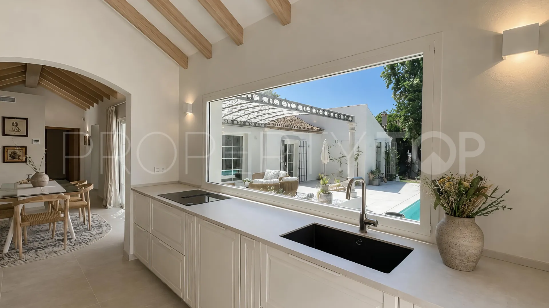 Guadalmina Alta, villa a la venta