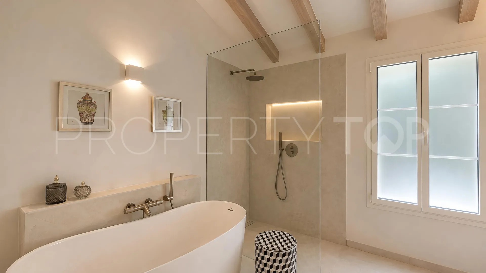 Guadalmina Alta, villa a la venta