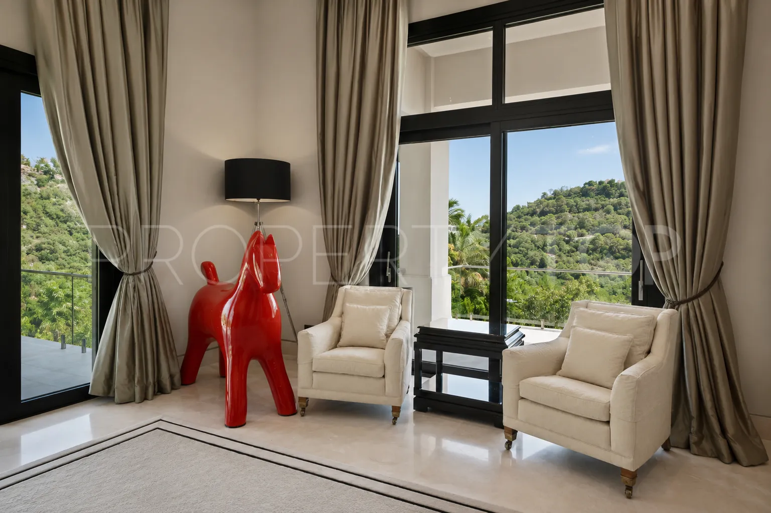 Villa for sale in La Zagaleta with 6 bedrooms