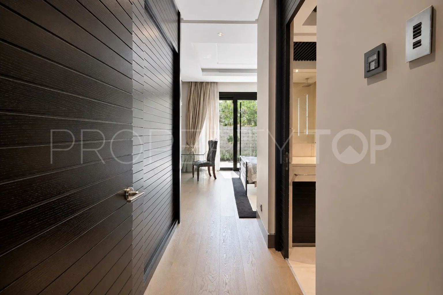 Villa for sale in La Zagaleta with 6 bedrooms