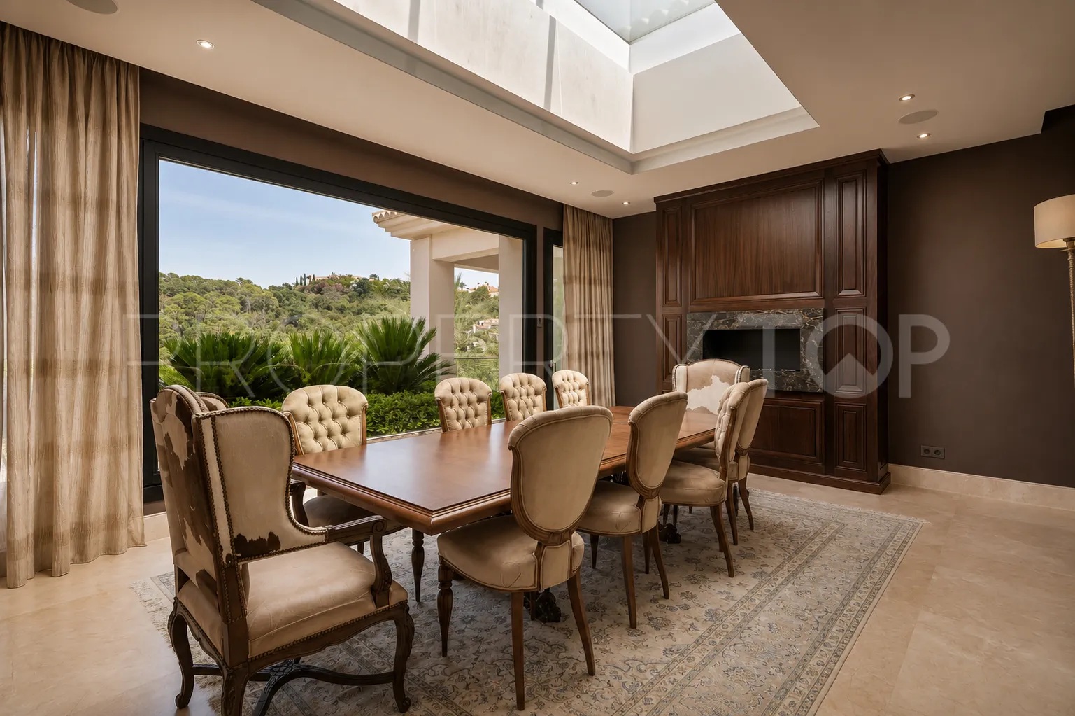 Villa for sale in La Zagaleta with 6 bedrooms