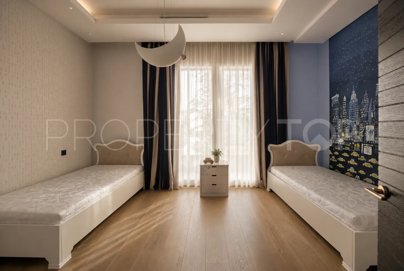 Villa for sale in La Zagaleta with 6 bedrooms