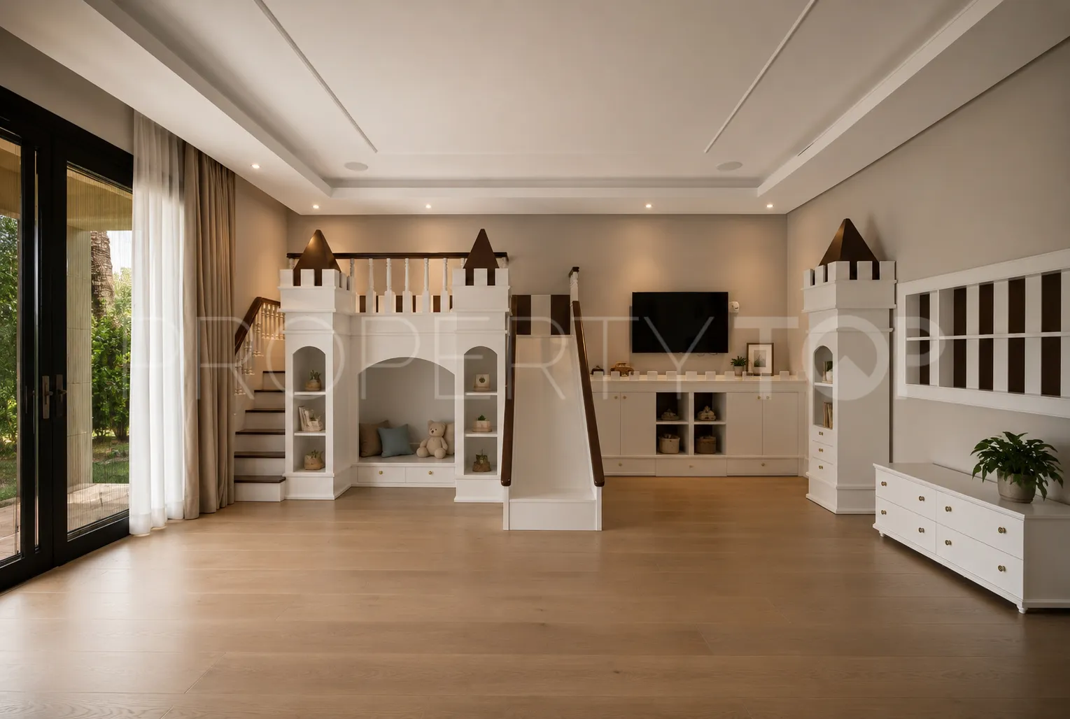 Villa for sale in La Zagaleta with 6 bedrooms
