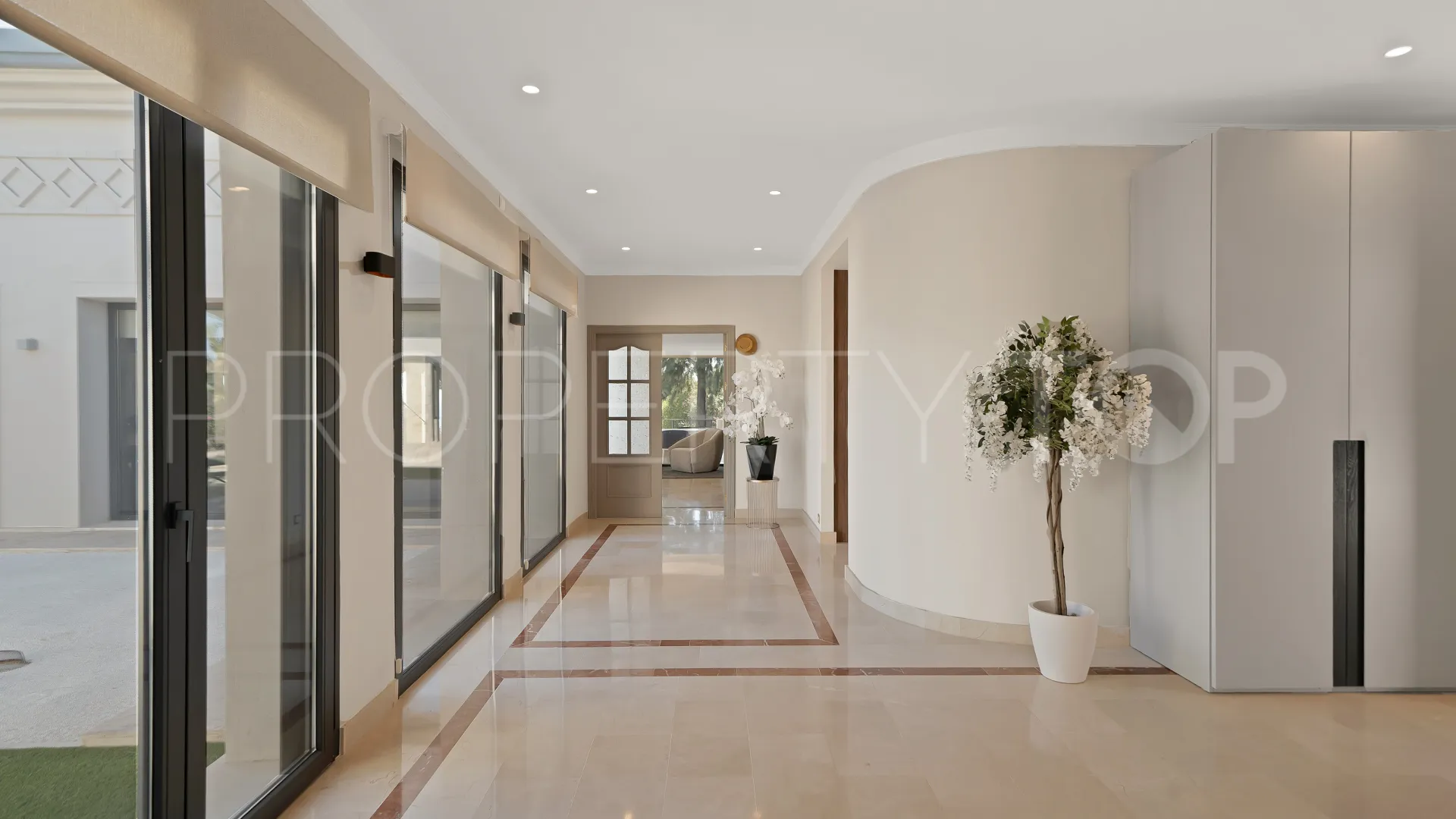 For sale Marbella East villa