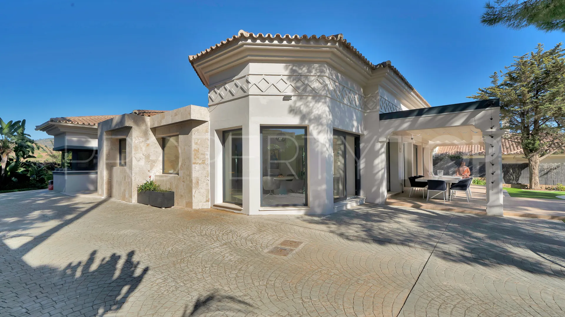 For sale Marbella East villa