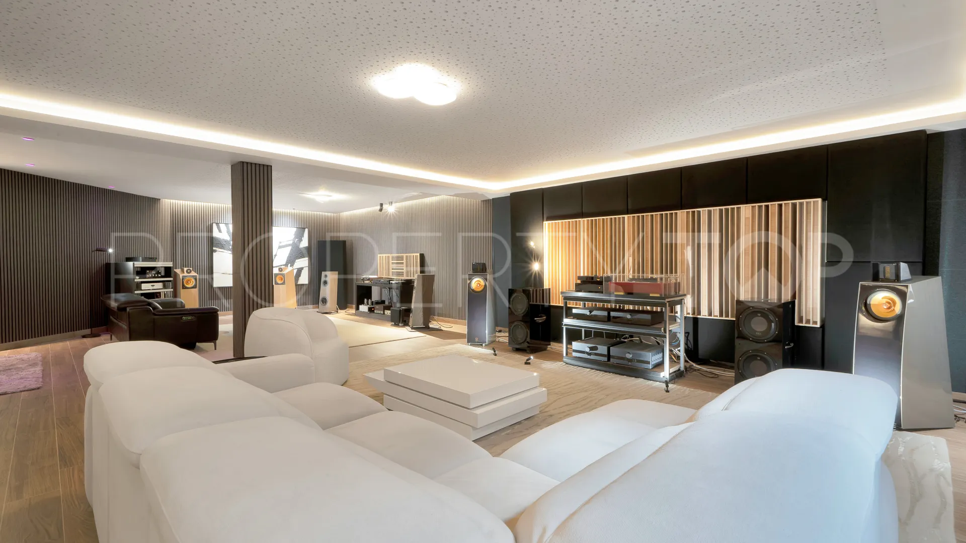 For sale Marbella East villa