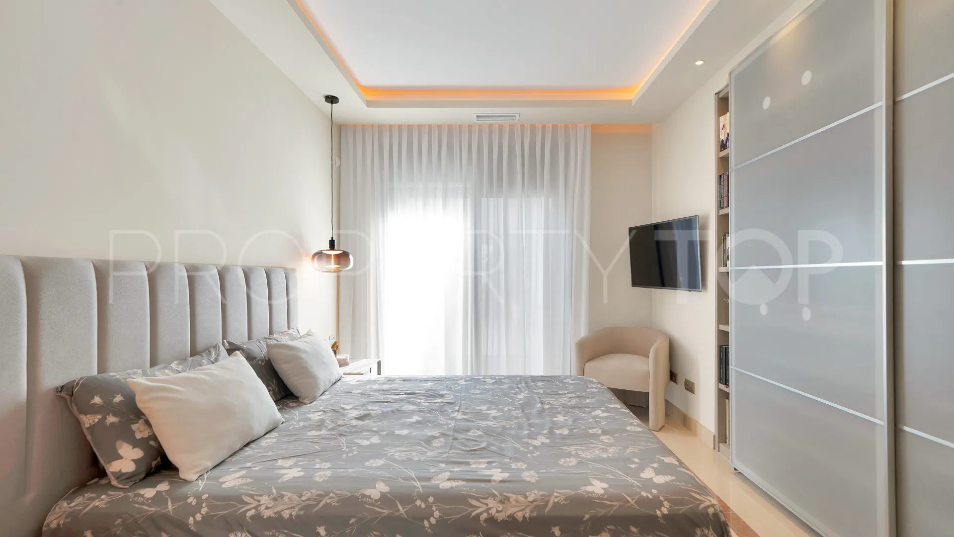For sale Marbella East villa