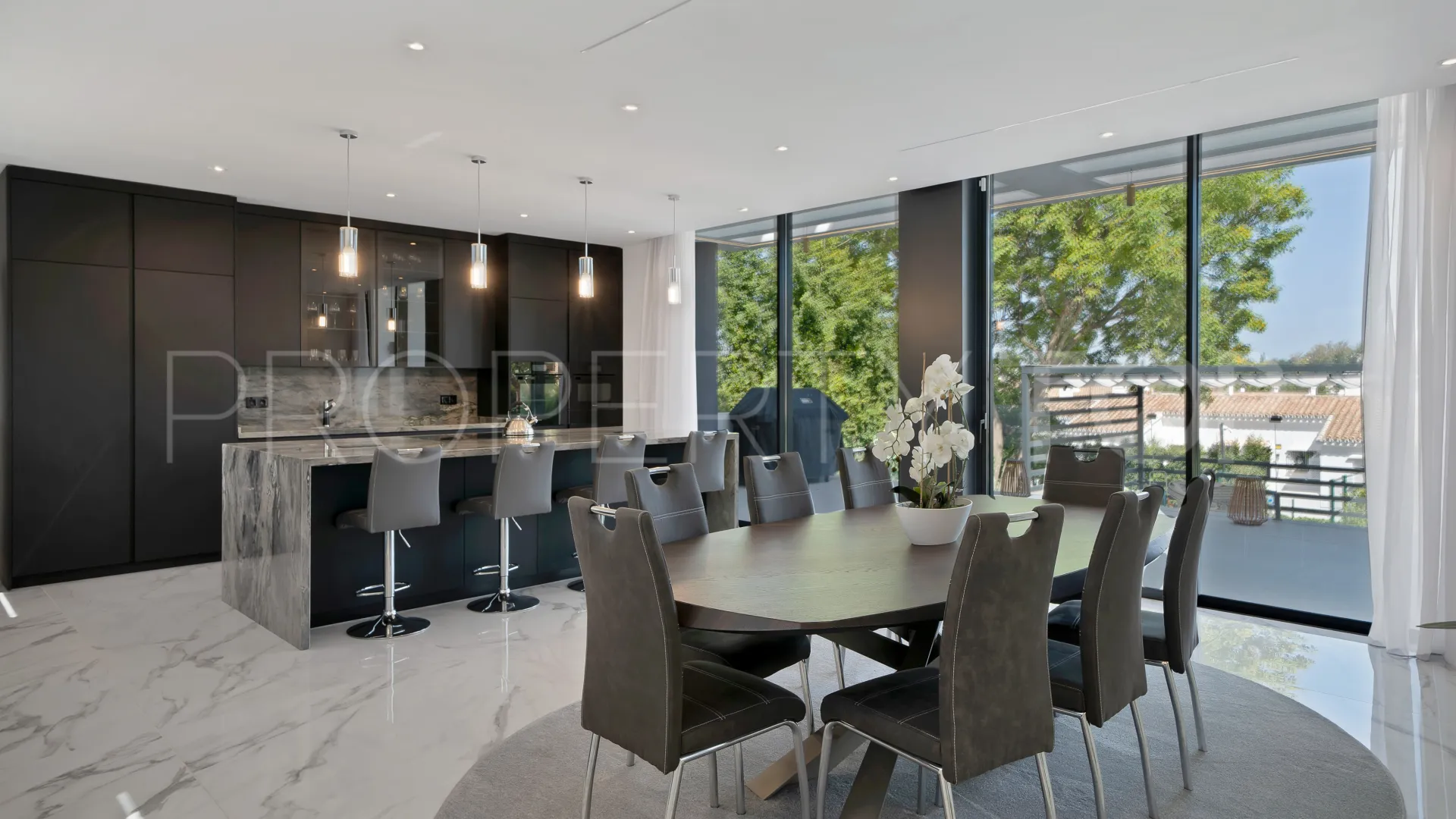 El Paraiso, villa en venta