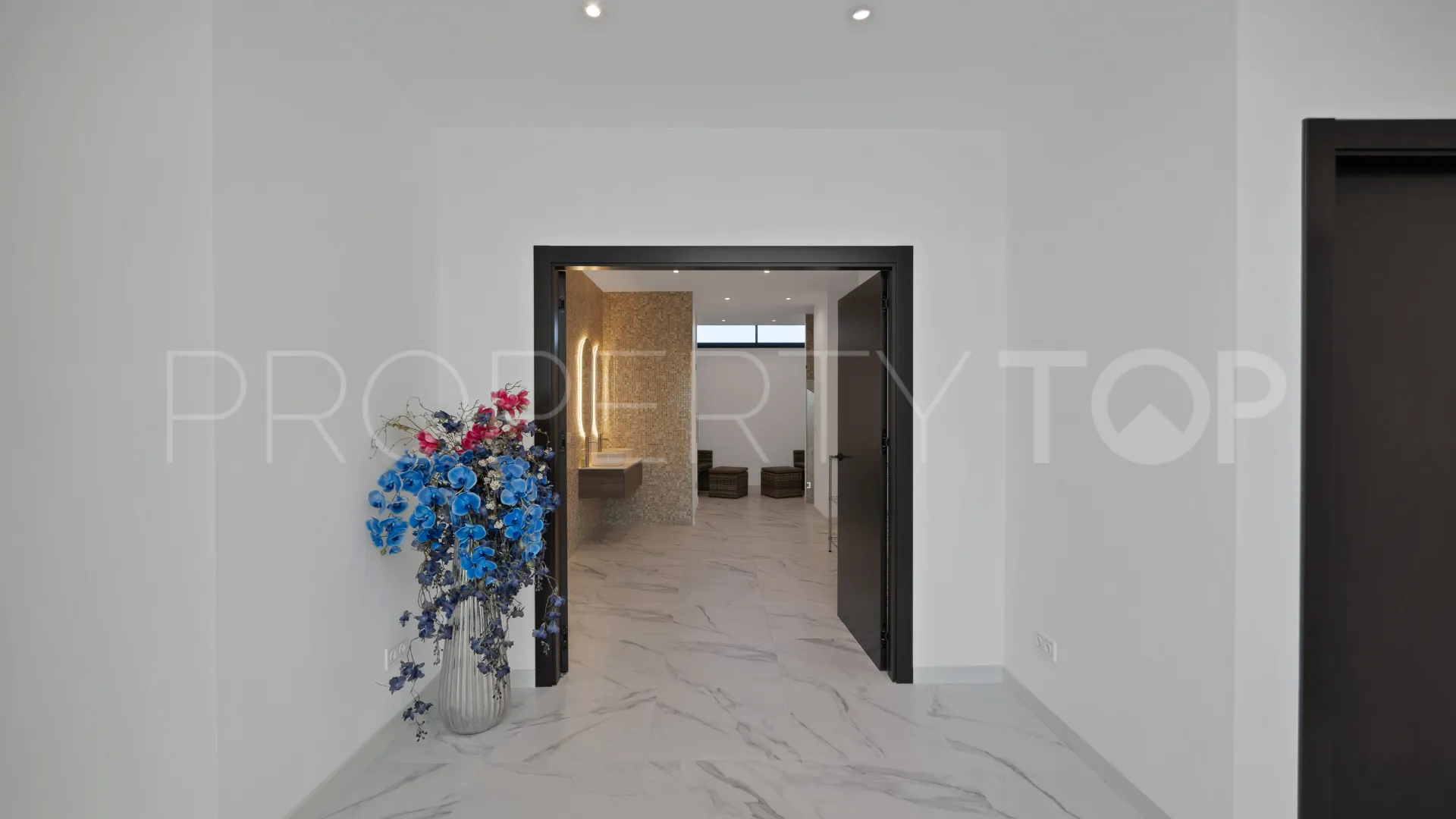 El Paraiso, villa en venta