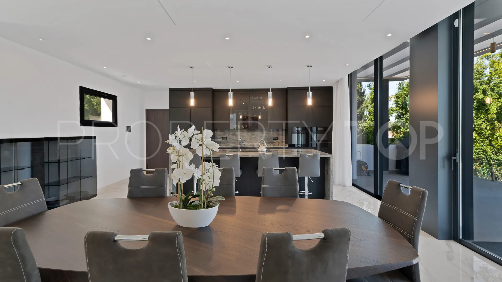 El Paraiso, villa en venta