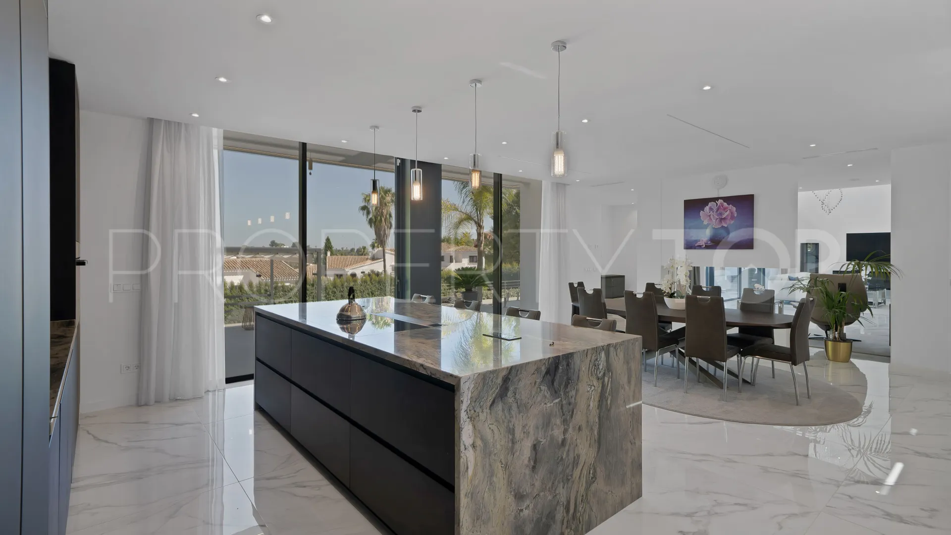 El Paraiso, villa en venta
