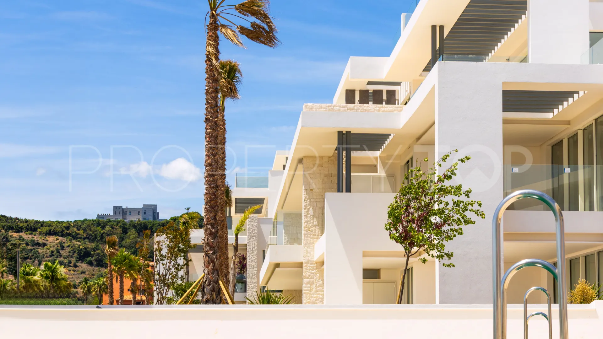 4 bedrooms Ojen duplex penthouse for sale