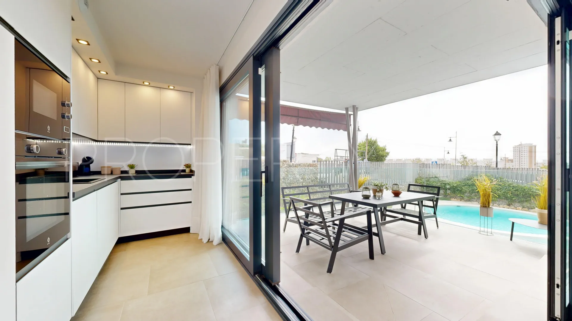 3 bedrooms Fuengirola apartment for sale