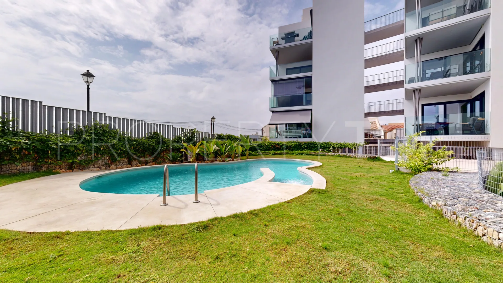 3 bedrooms Fuengirola apartment for sale