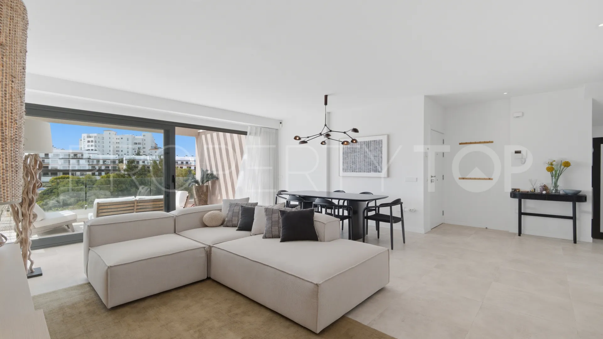 Las Mesas 3 bedrooms duplex penthouse for sale