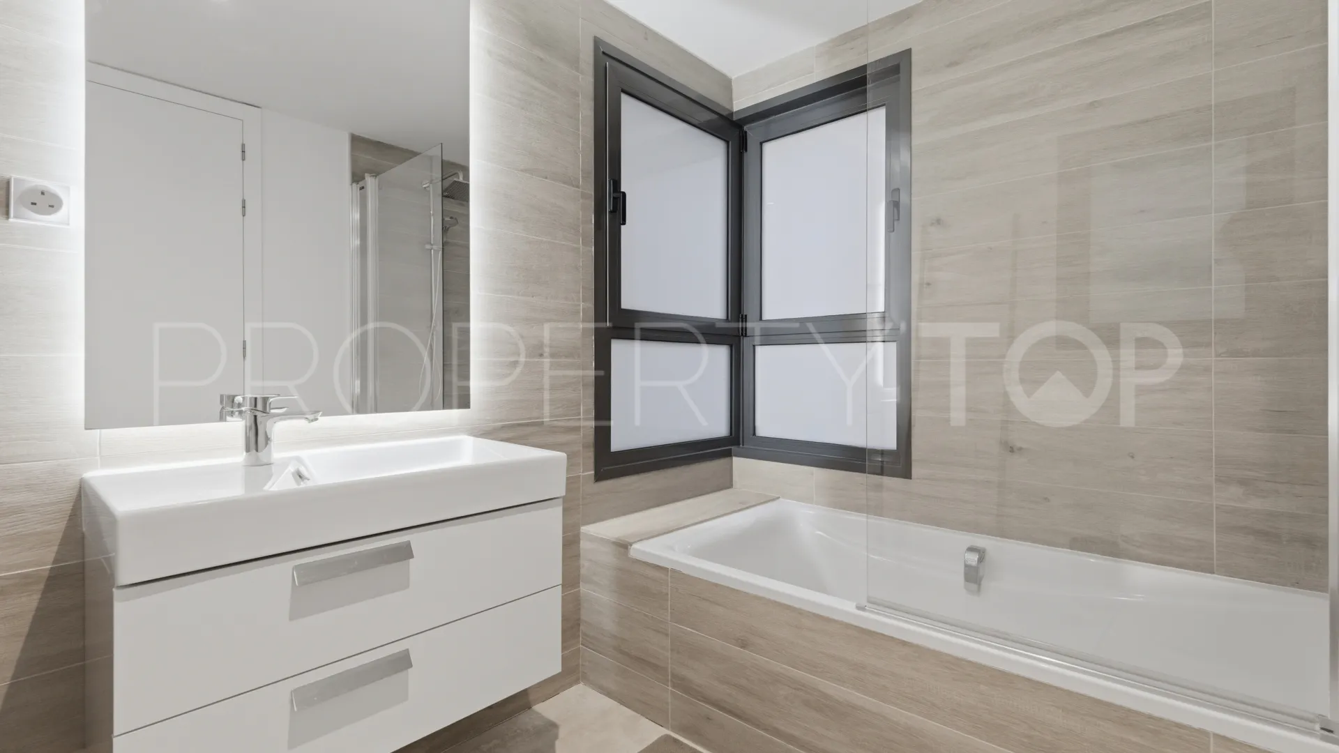 Las Mesas 3 bedrooms duplex penthouse for sale