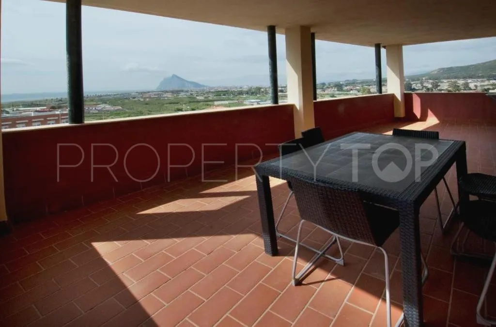 For sale investment with 108 bedrooms in Santa Margarita
